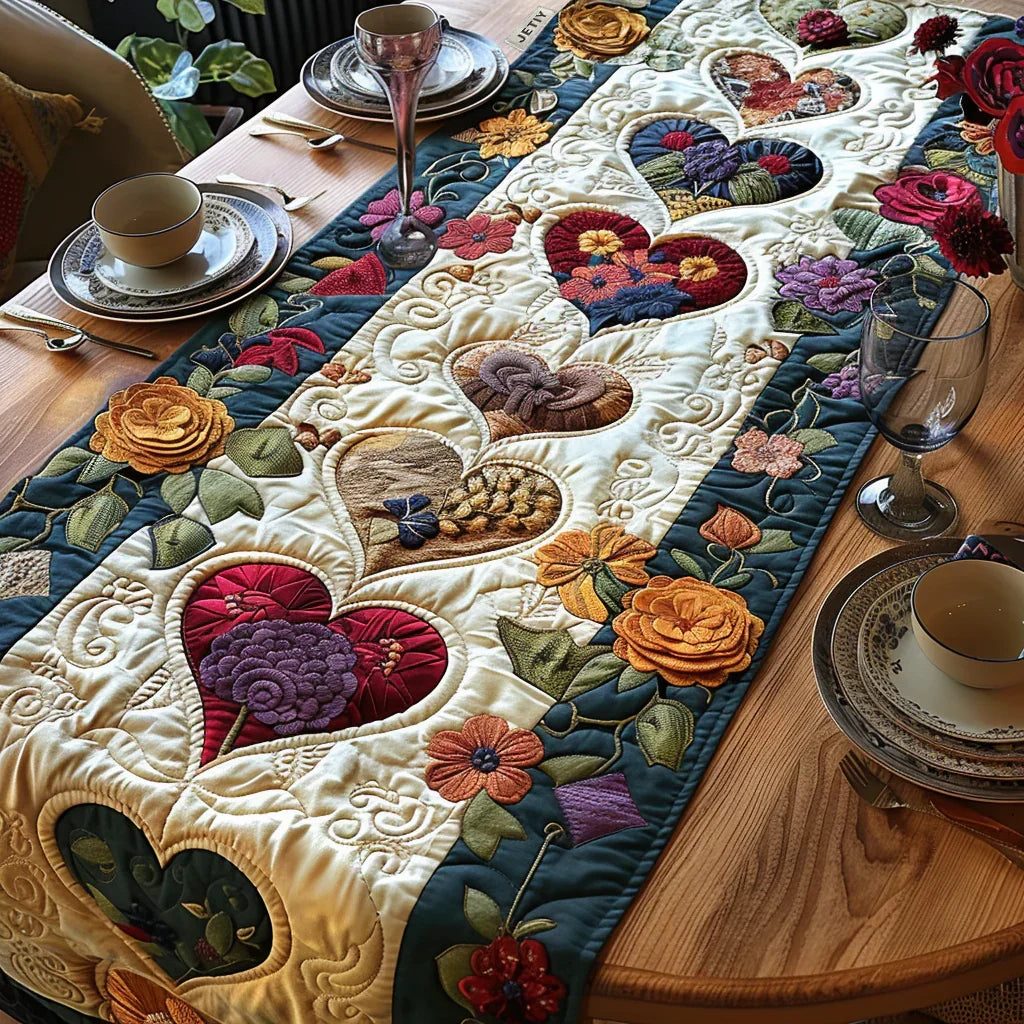 Camino de mesa acolchado — Corazones en Flor